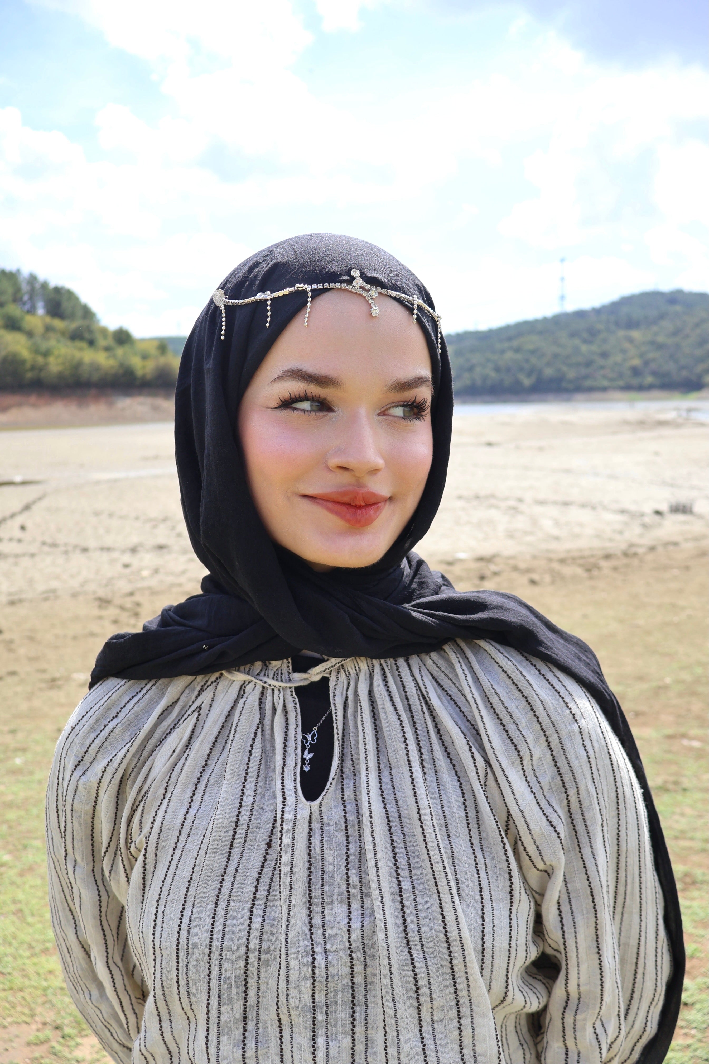 Baş Aksesuarı