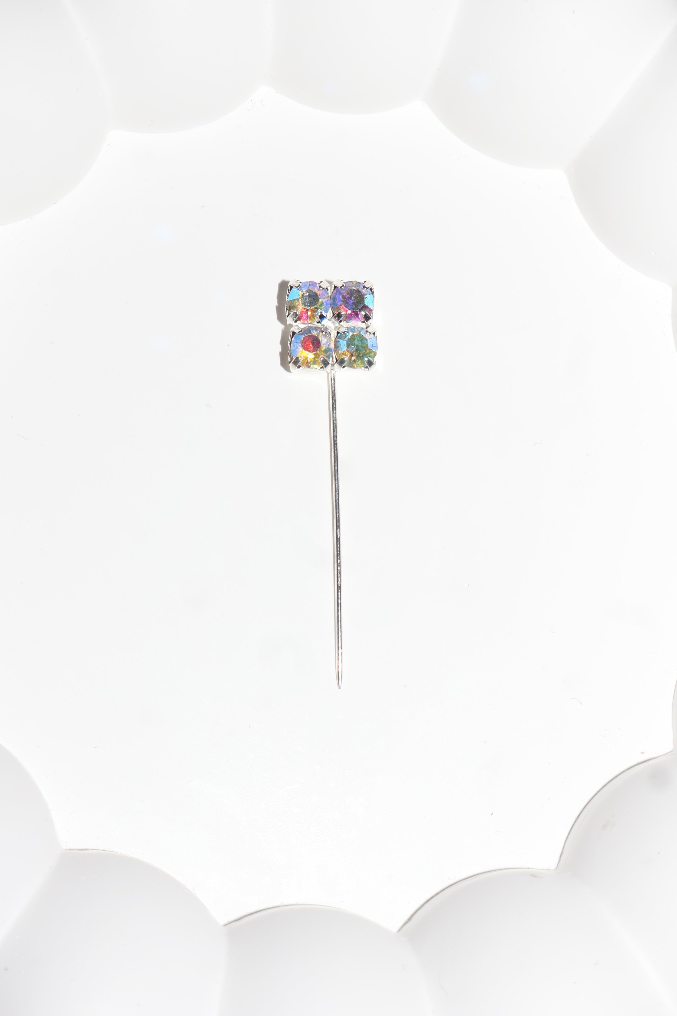 Süslü iğne hologram kare