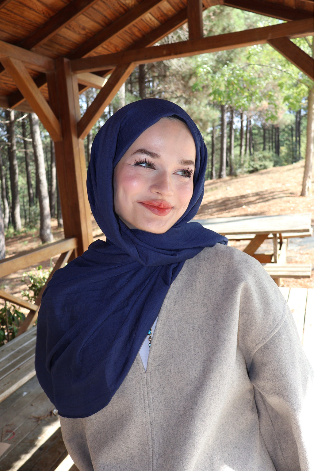 Soft Lacivert Pamuk Şal