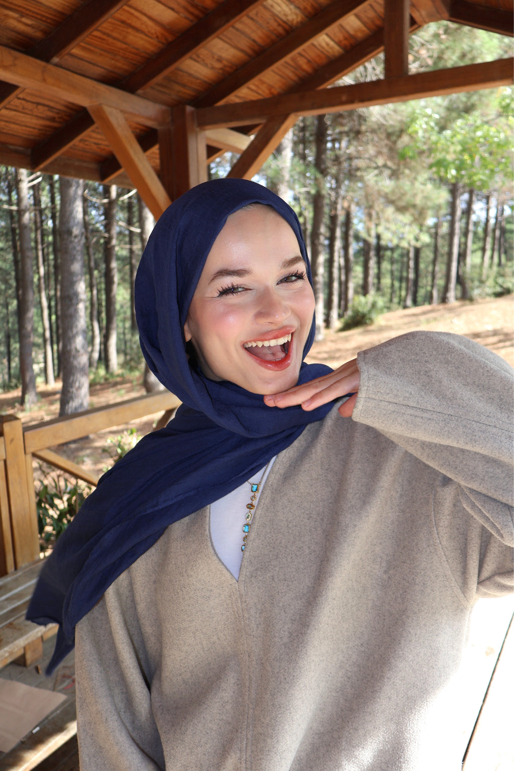 Soft Lacivert Pamuk Şal