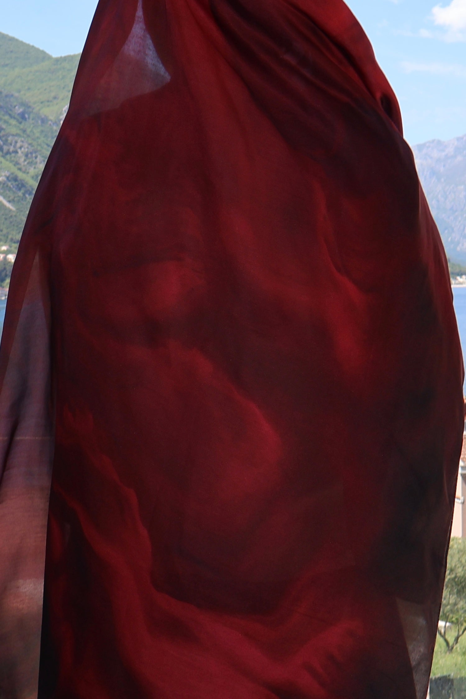 Lovćen Şal- Yakut