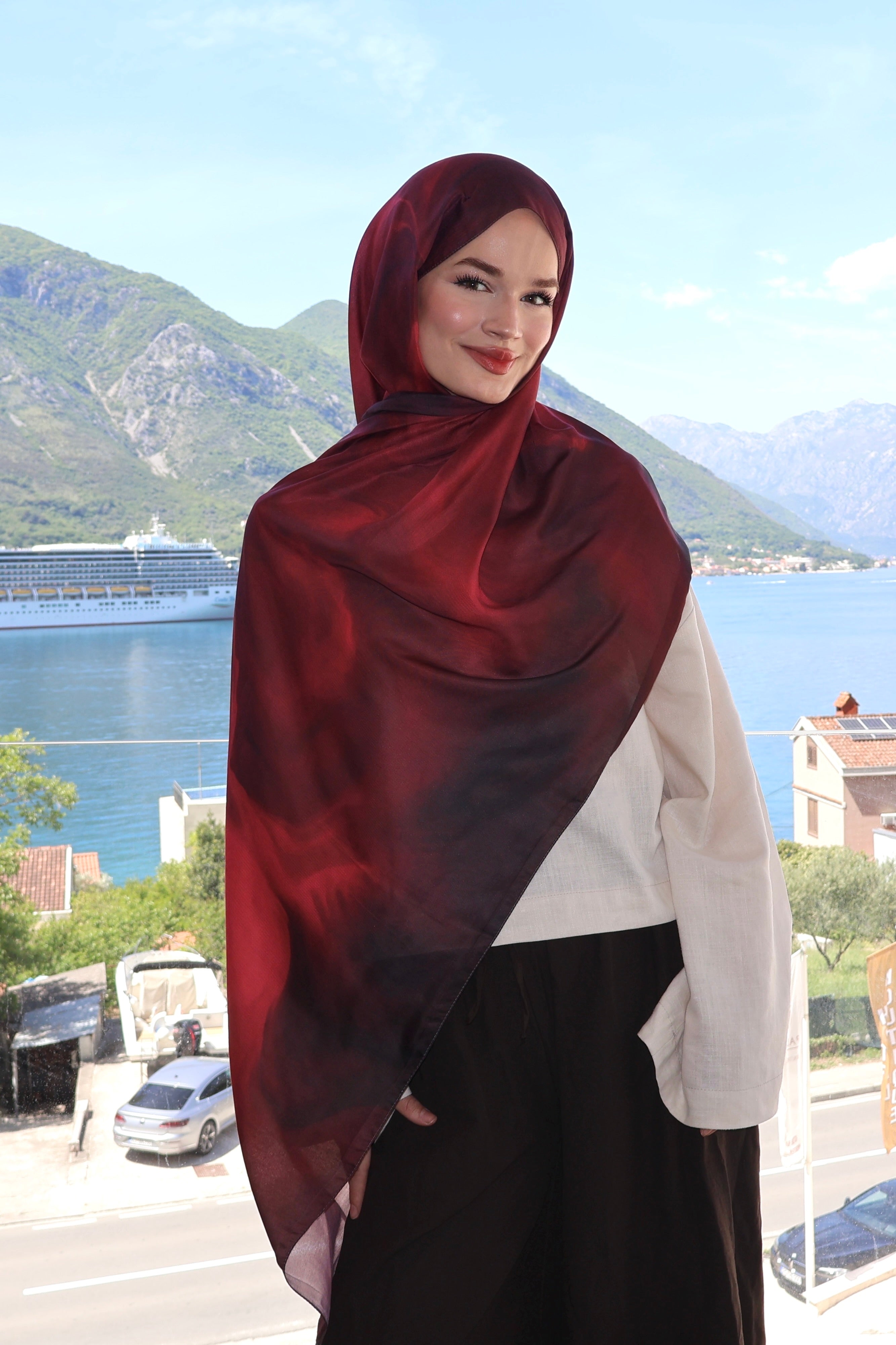 Lovćen Şal- Yakut