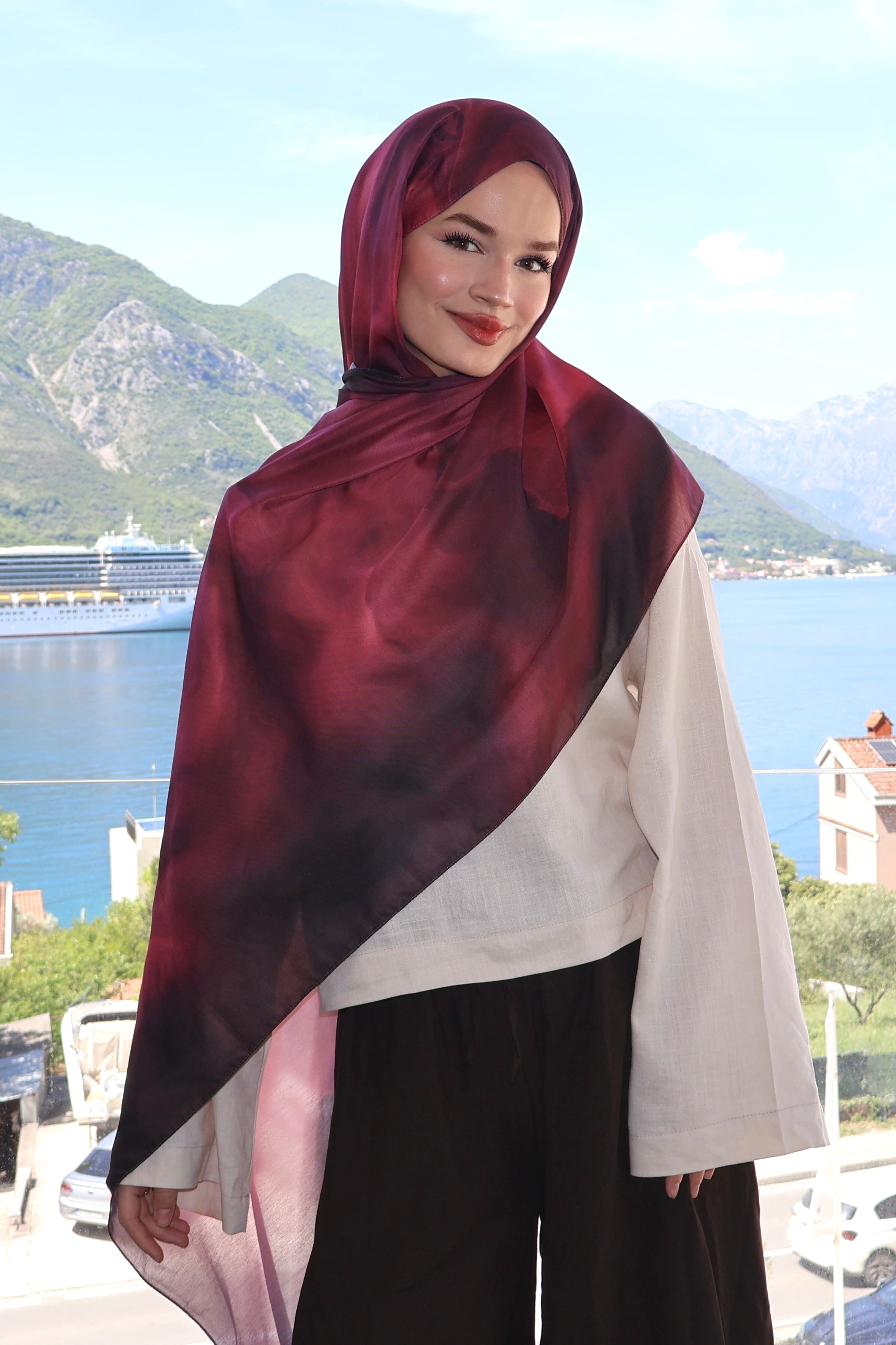 Lovćen Şal- Ruby