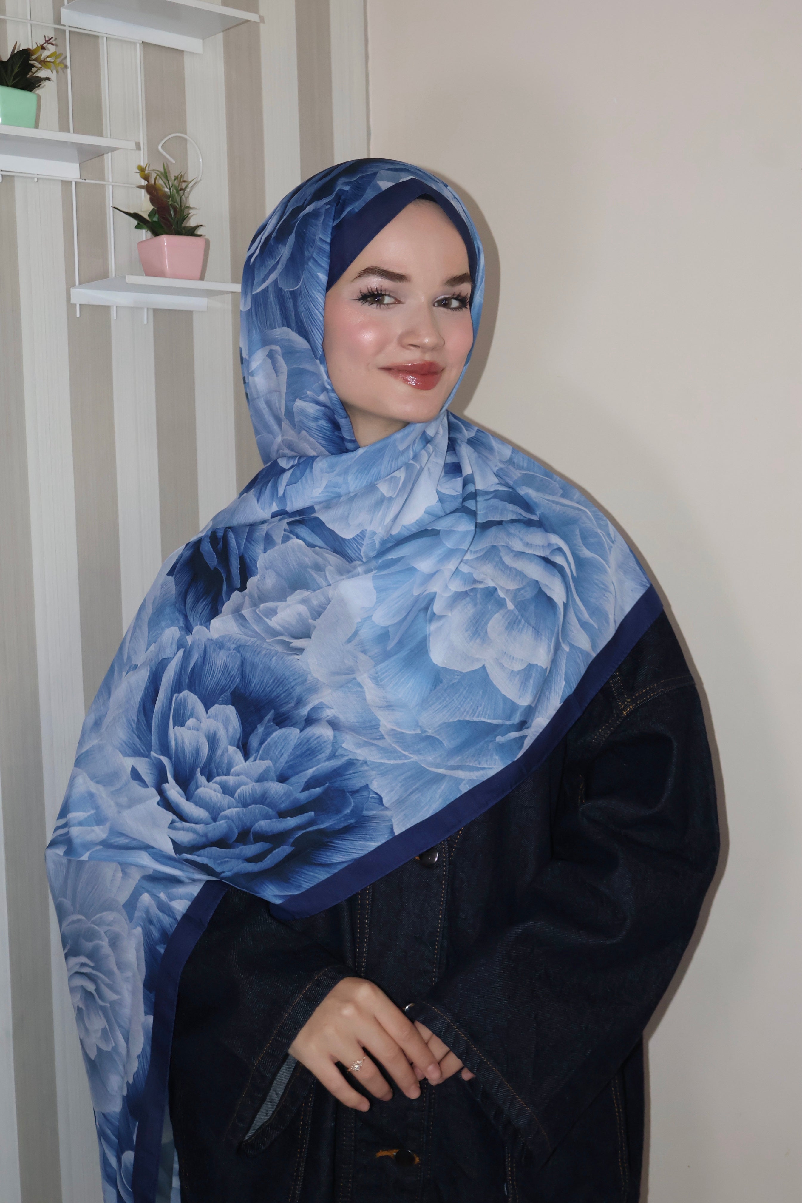 Mavi Düş Desenli Şal