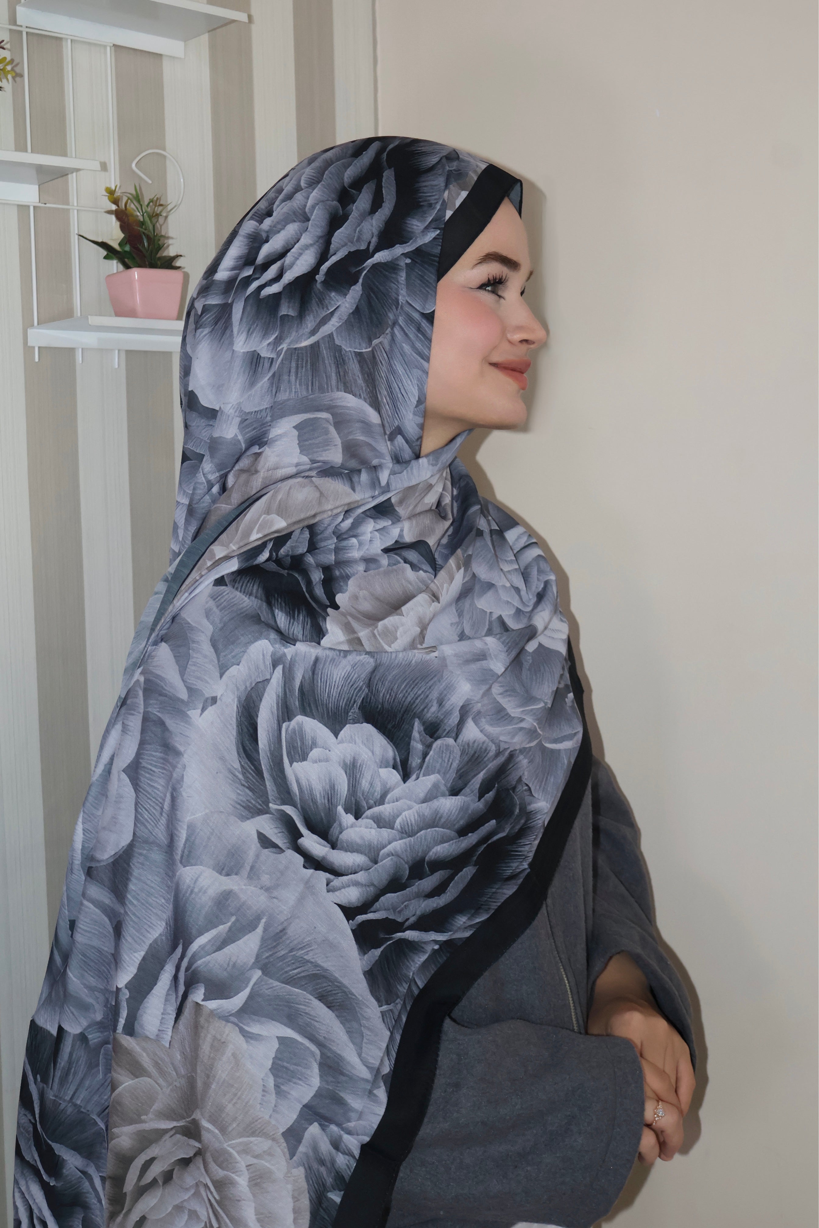 Ay Işığı Desenli Şal