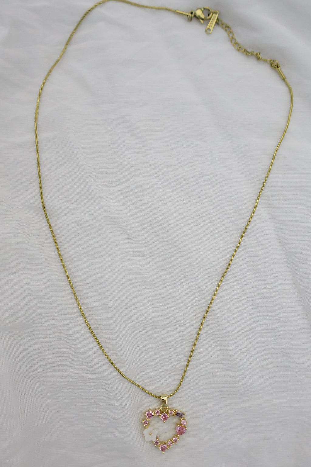 Pembe Kalp Gold Kolye