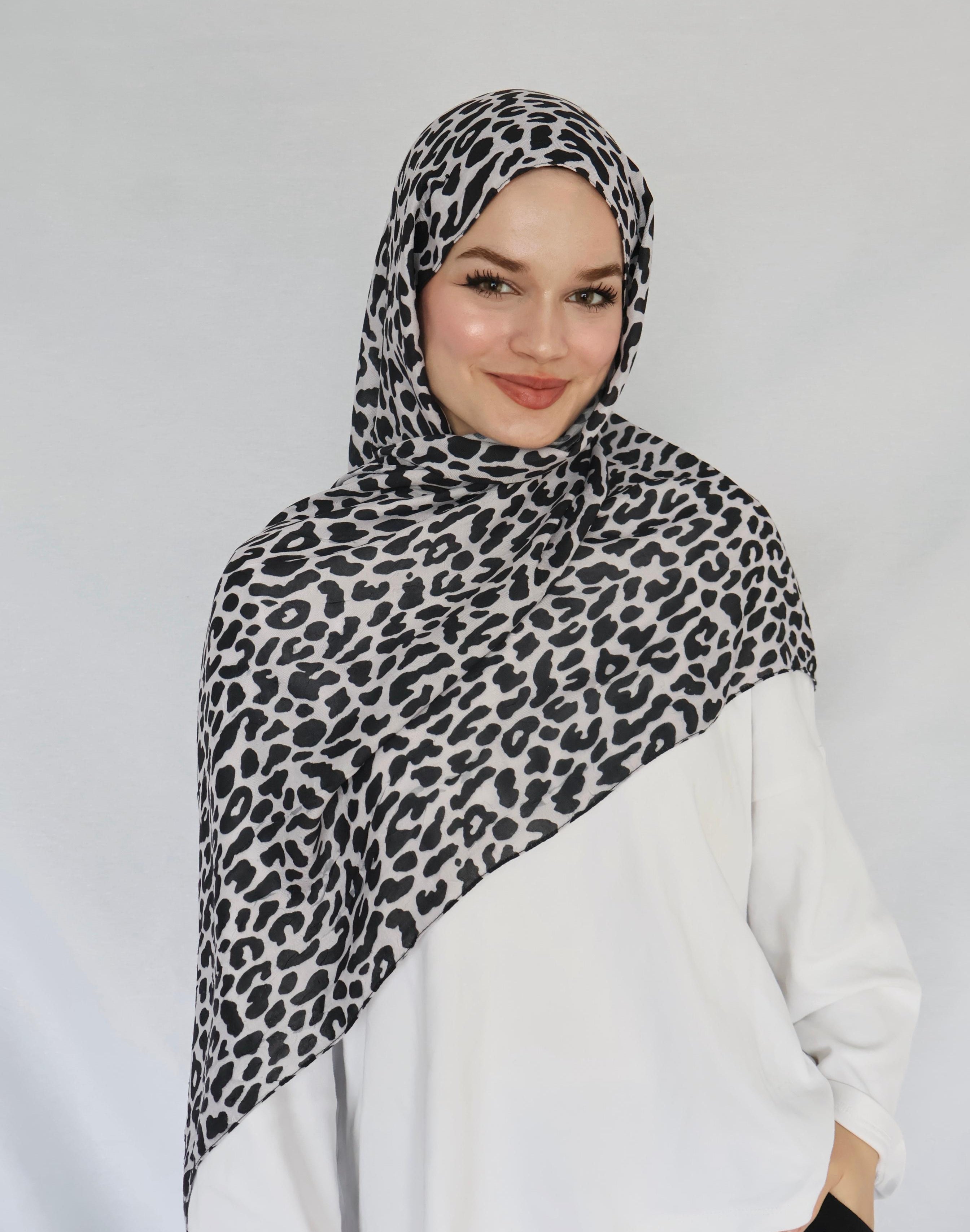 Leopar Kırık Beyaz Şal